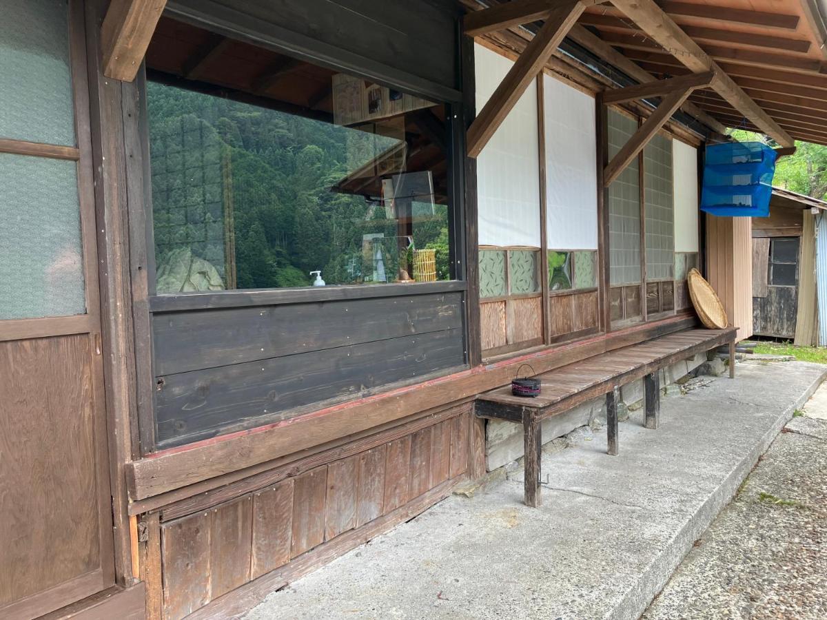 Guesthouse Boro-Ya Otoyocho Экстерьер фото