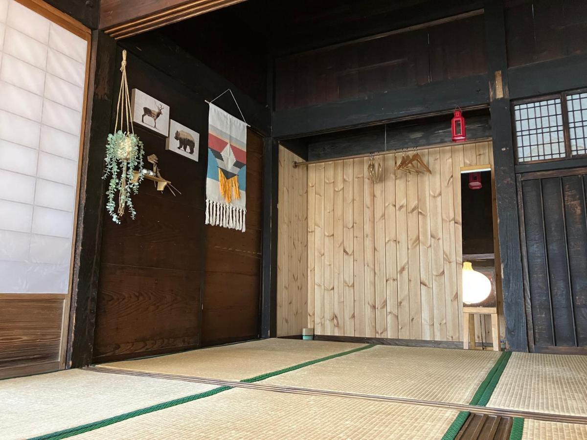 Guesthouse Boro-Ya Otoyocho Экстерьер фото
